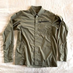 Arcteryx Men's Long Sleeve Lightweight Collared Snap Shirt